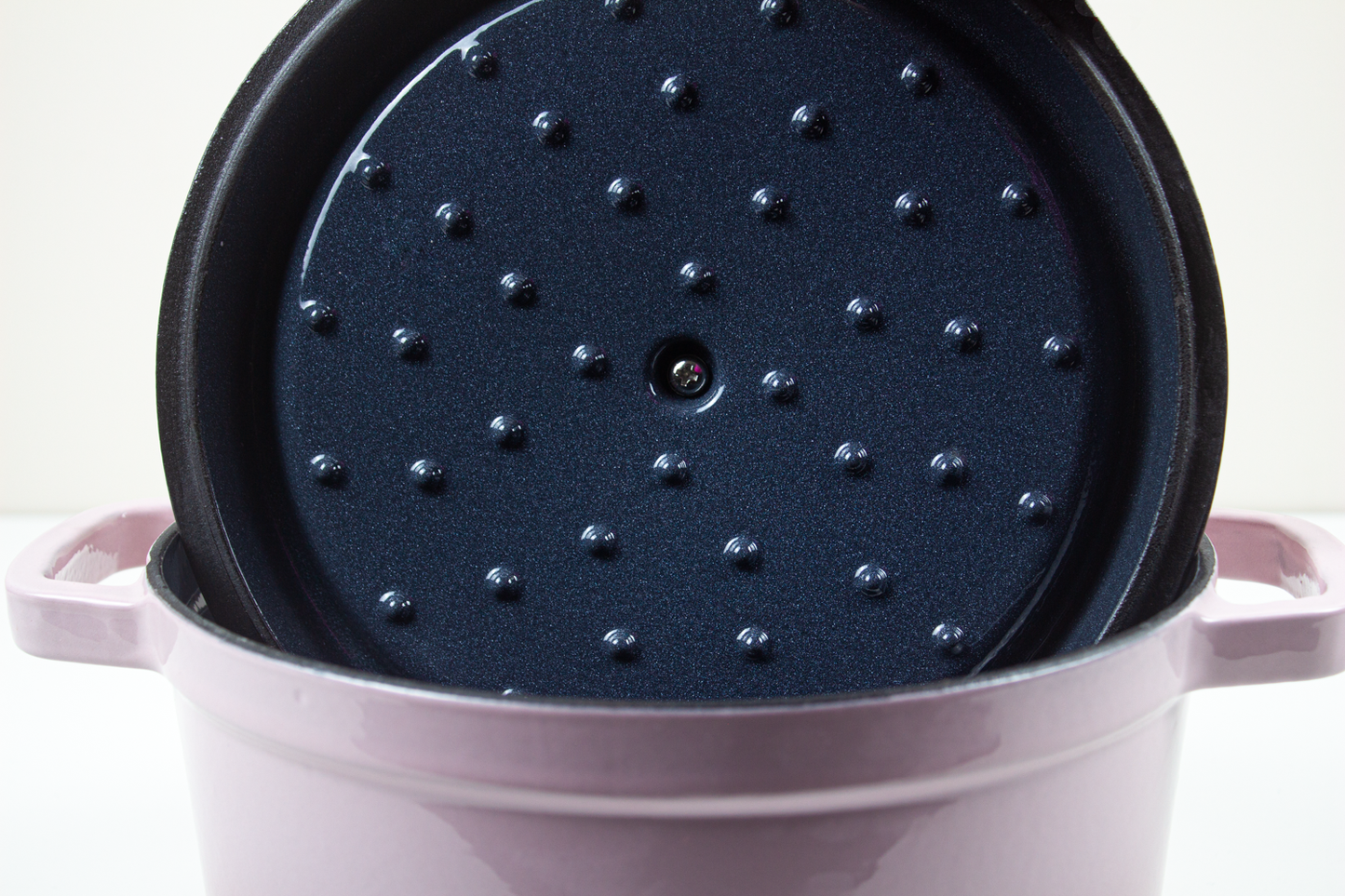 Enameled Cast Iron Pot Premium 4-Layer Coating Casserole 24cm (Pink)